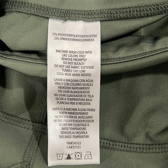 CK Calvin Klein Performance Compression Leggings - Picture 9 of 14